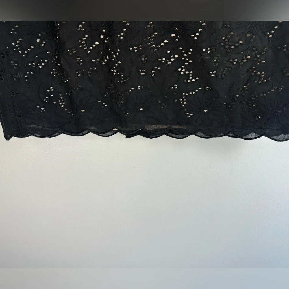 LOFT Black Eyelet Lace Pencil Skirt with Tan Lining, 2 pocket Size 8 New